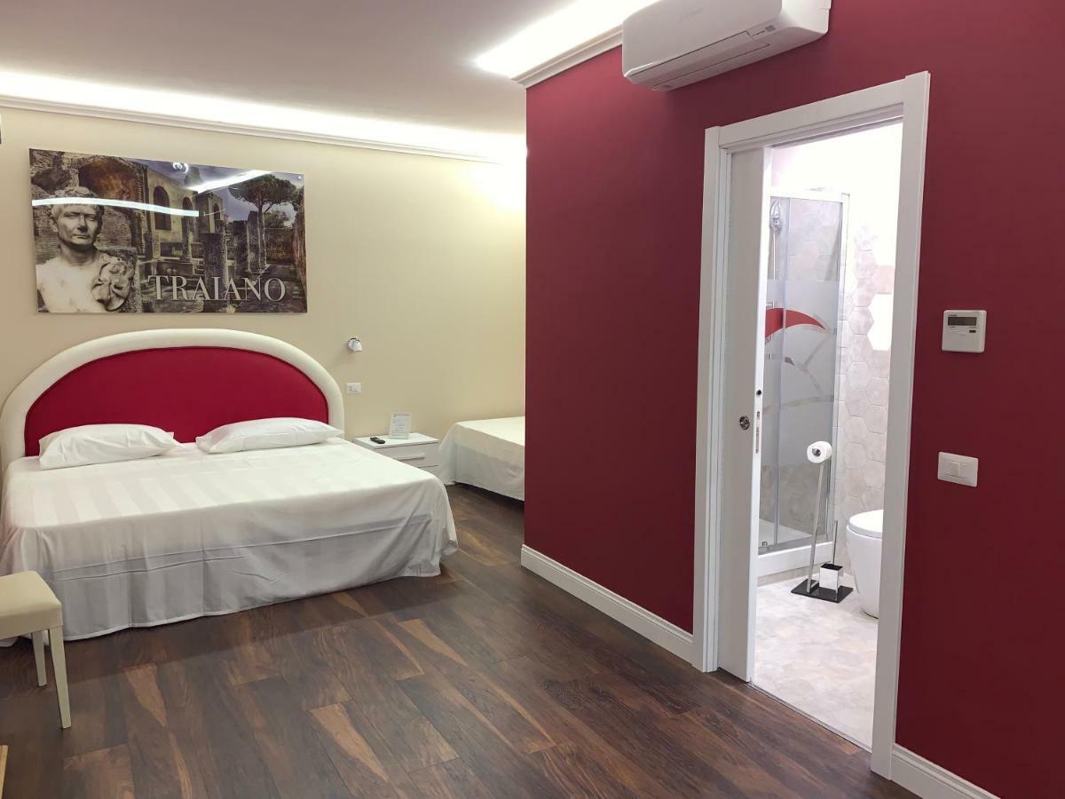 Hotel 7 Bell'S House Civitavecchia Esterno foto