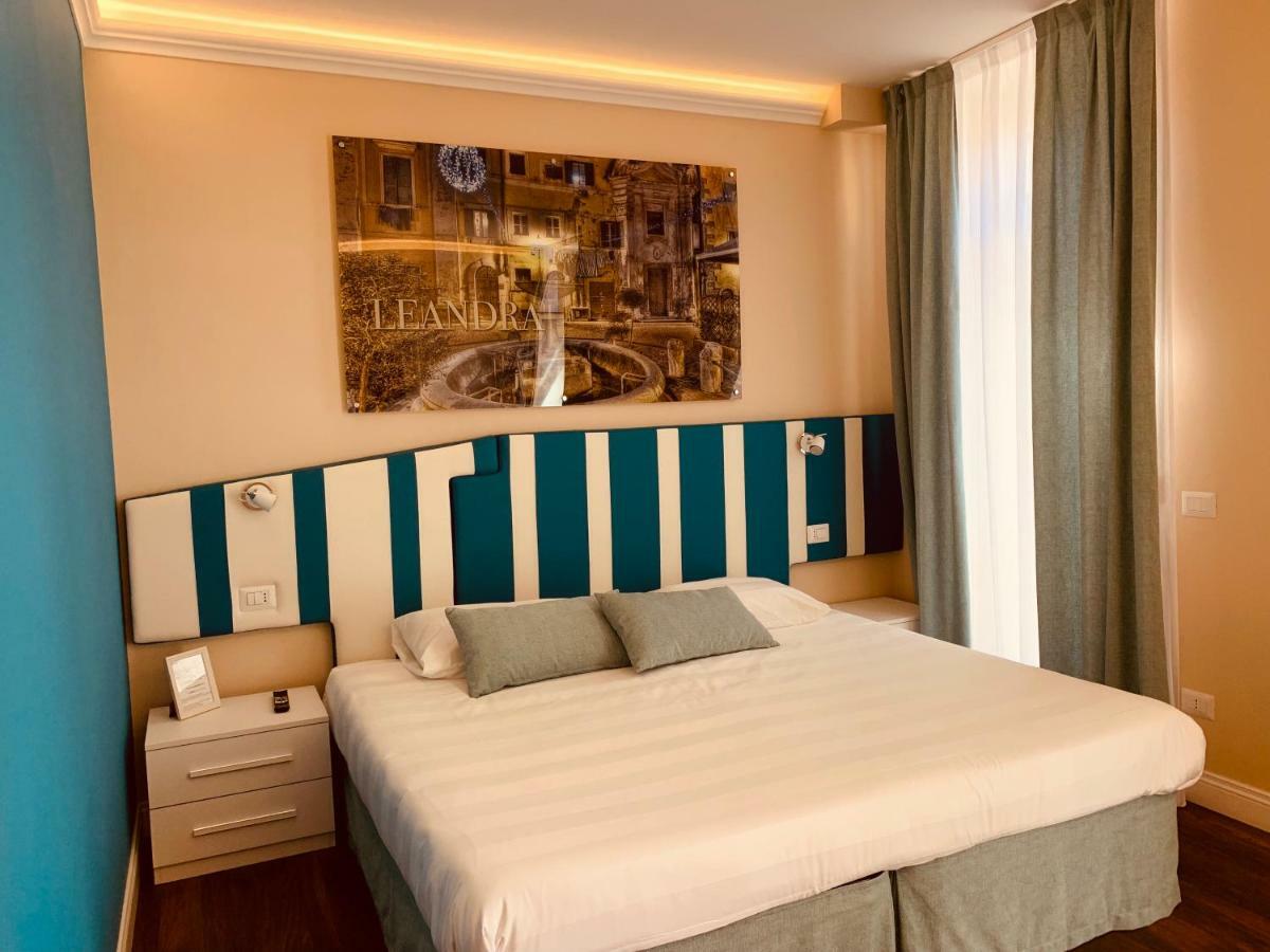 Hotel 7 Bell'S House Civitavecchia Esterno foto