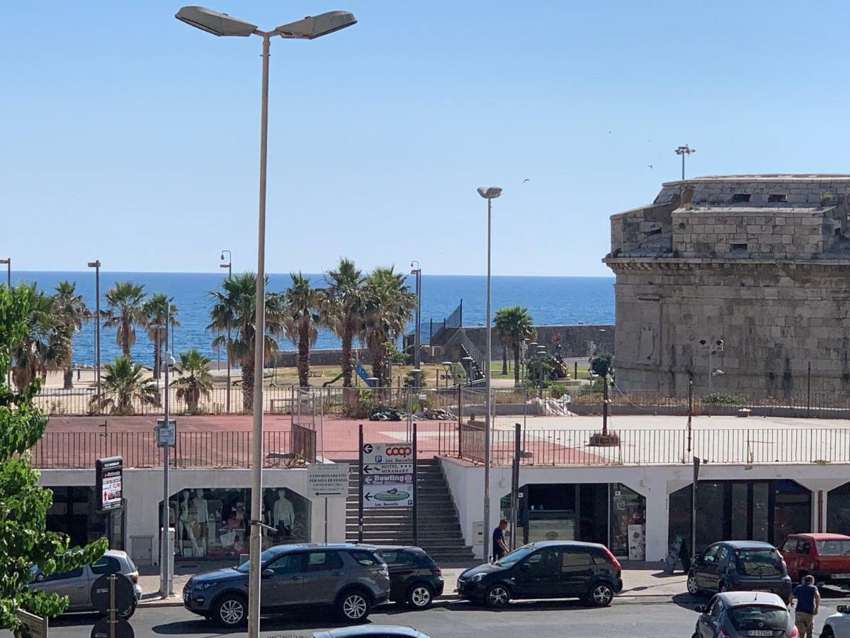 Hotel 7 Bell'S House Civitavecchia Esterno foto